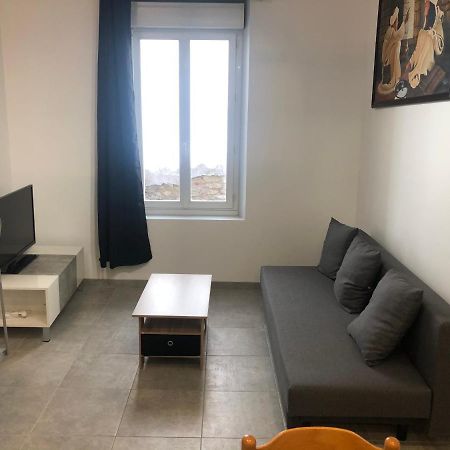 Appartement En Centre Ville Ιέρ Εξωτερικό φωτογραφία