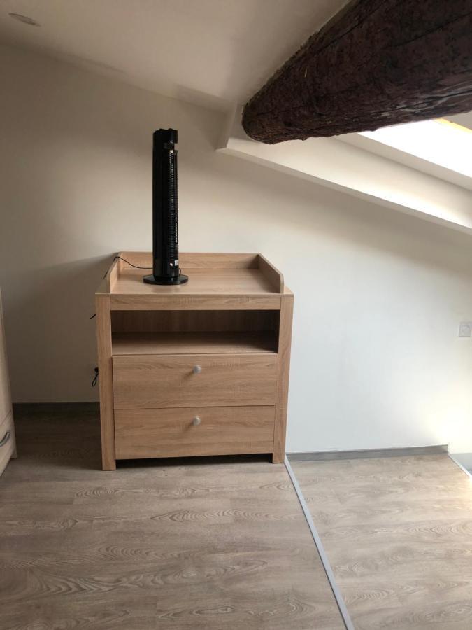 Appartement En Centre Ville Ιέρ Εξωτερικό φωτογραφία